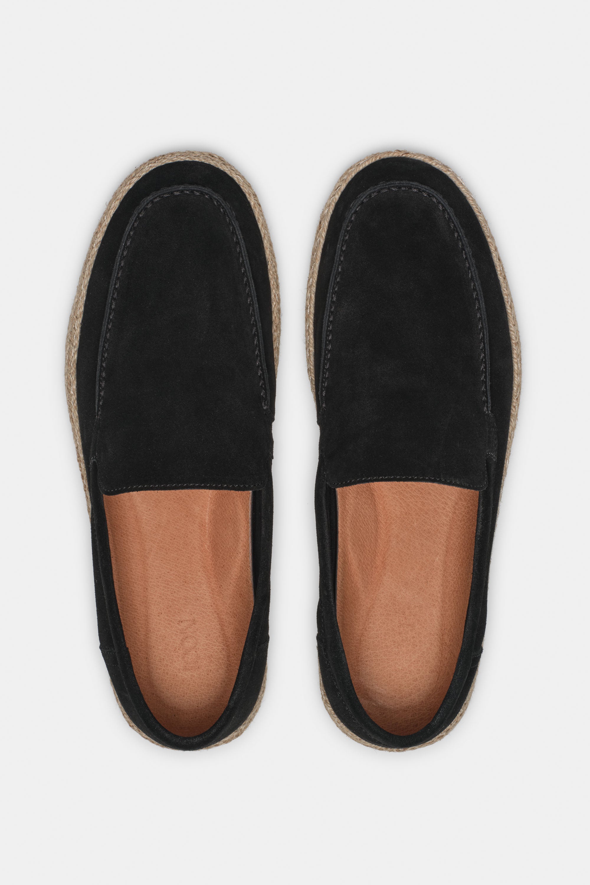 Espadrille Loafer noir – vue de face slip-on daim premium
