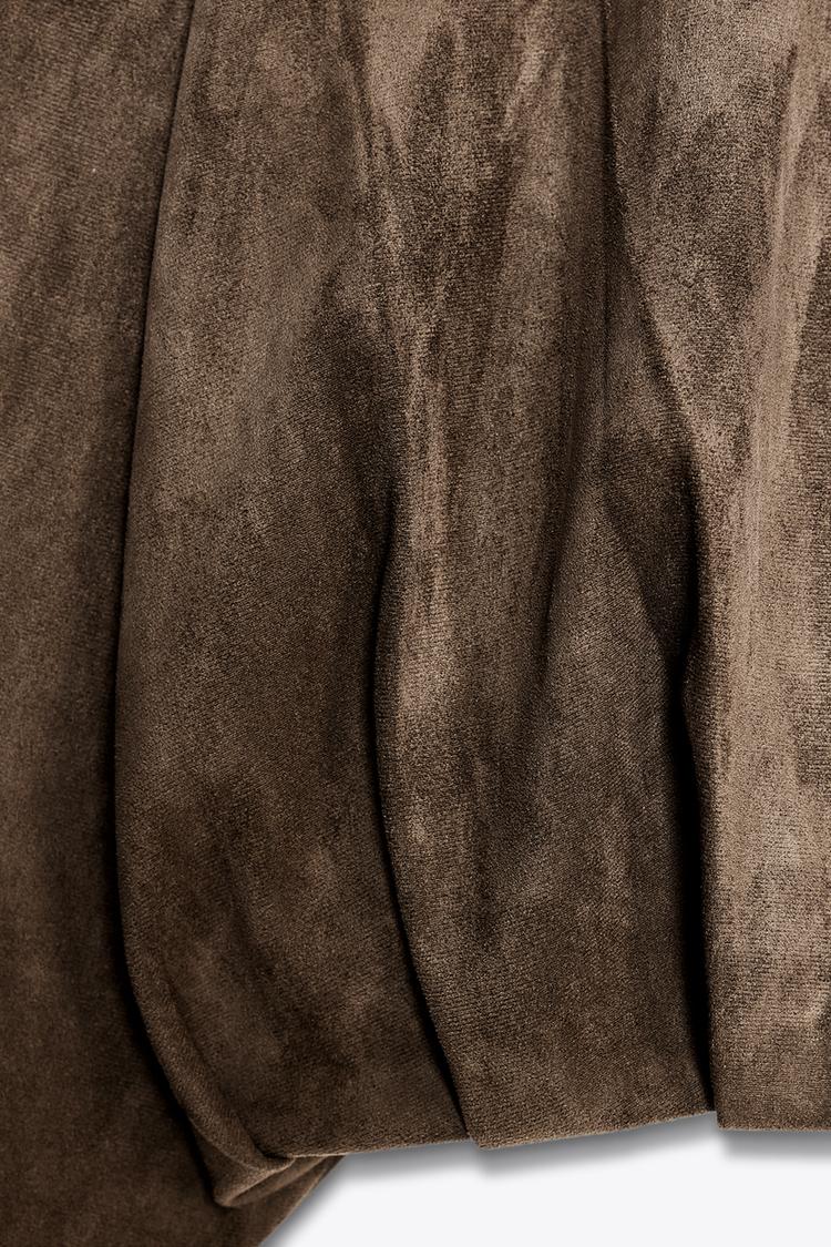 Valenne – Suede Bomber