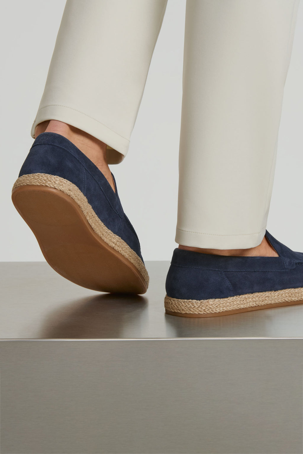 Espadrille Loafer bleu marine – détail bordure jute tressé