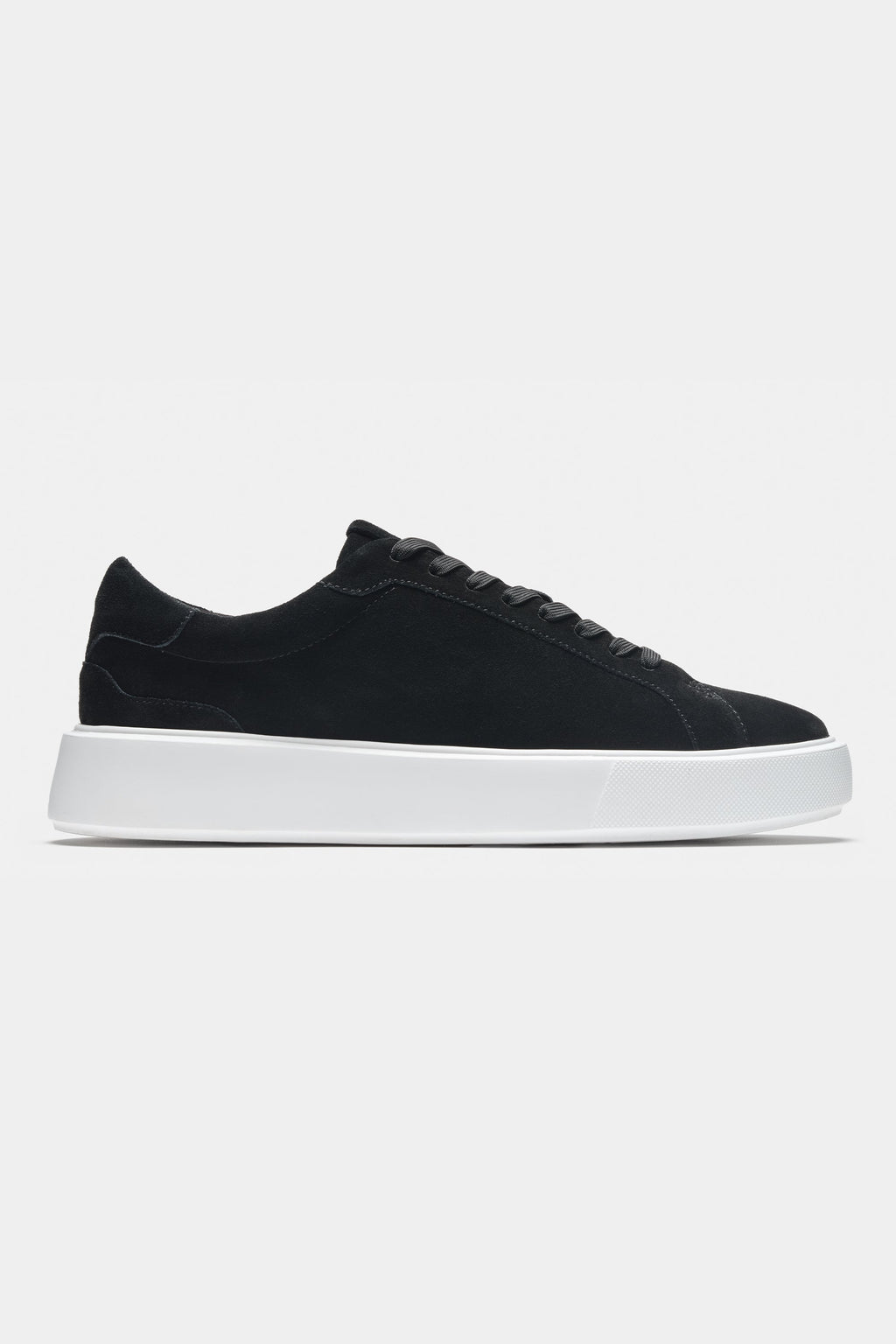 Sneakers homme daim noir premium – Le Classic Suede Trainer Valenne