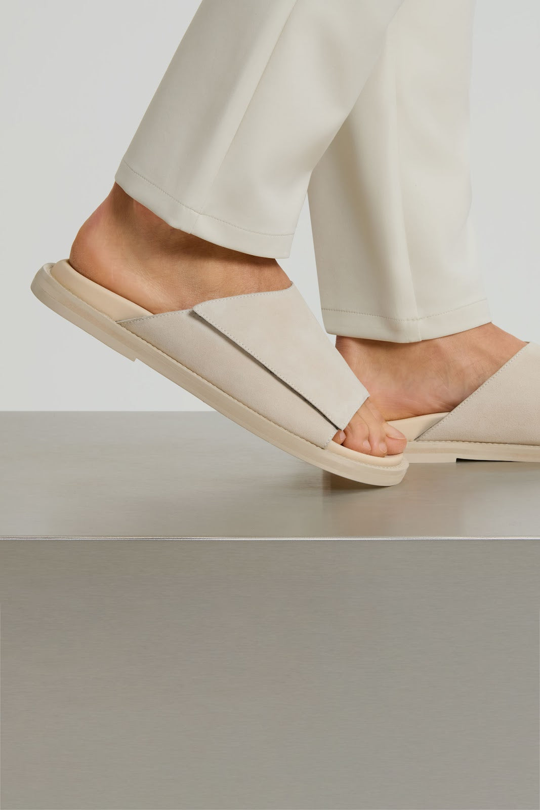 Vino Sandals beige – vue de face design épuré