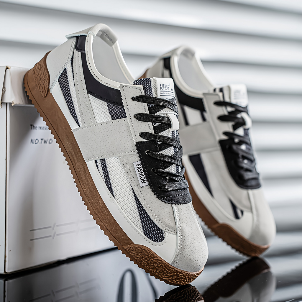 Hensen Retro Sneakers – vue trois-quarts lifestyle urbain