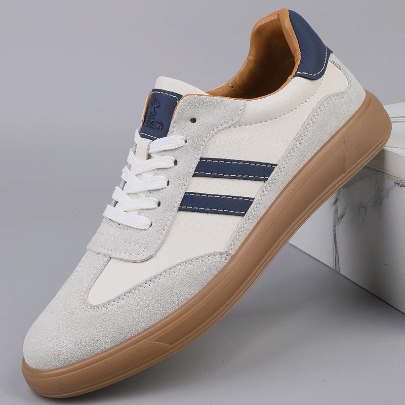 Henley Suede Trainer beige – vue latérale lifestyle
