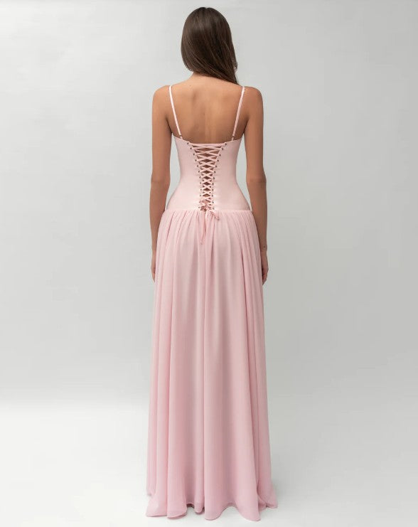 Robe longue dos lacé ajustable