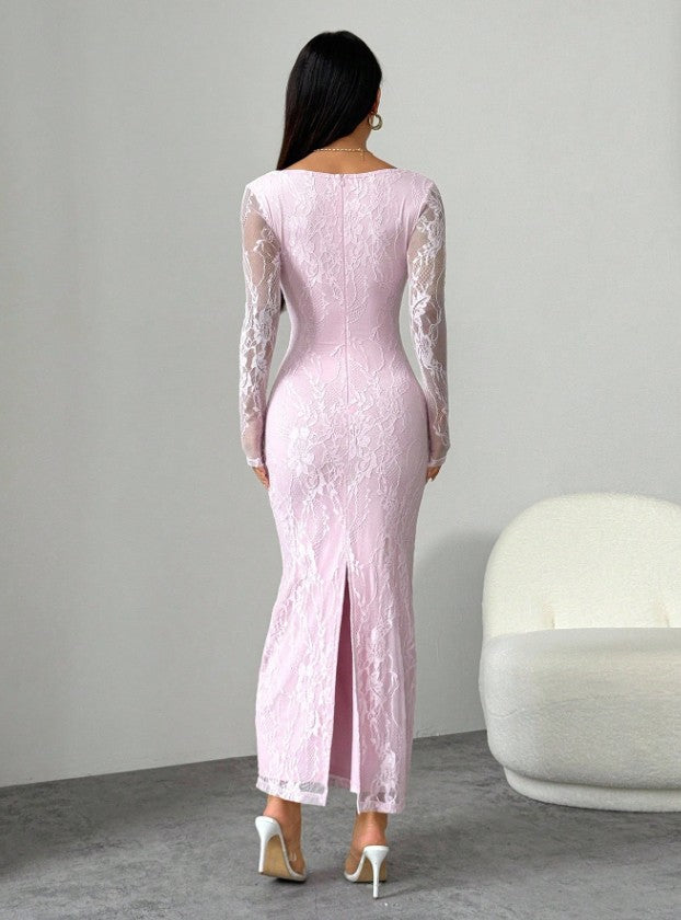 Robe moulante rose vue d'arrière 