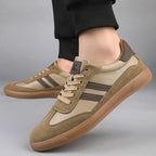 Sneakers homme daim beige – vue de face Henley