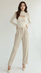 Top chic manches longues découpe poitrine